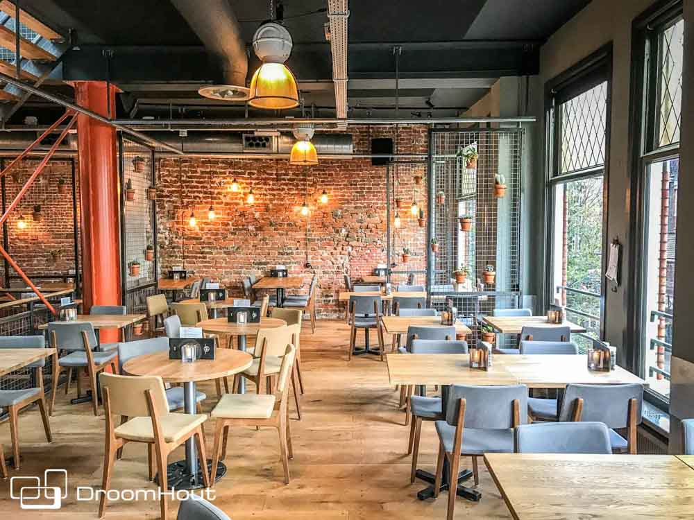 Tischplatten aus massiver Eiche für PK Utrecht