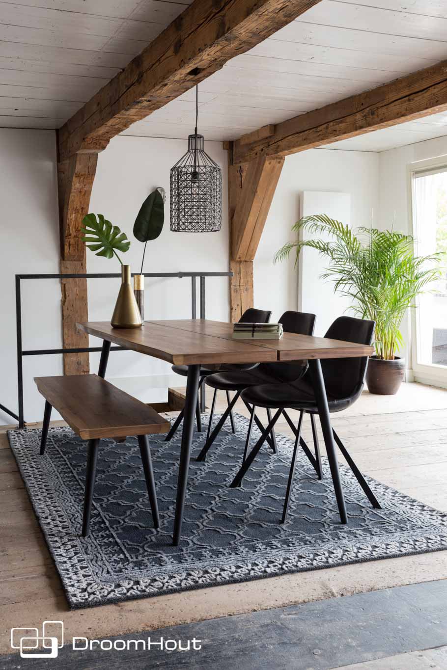 Eettafel noten Dutchbone Alagon