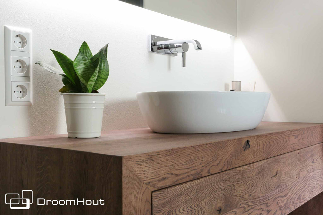 Breng sfeer in je badkamer met hout
