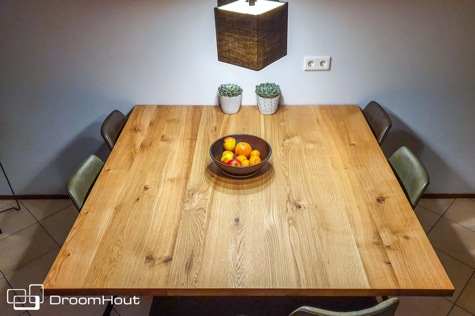 Vierkante eettafel voor 8 personen op maat