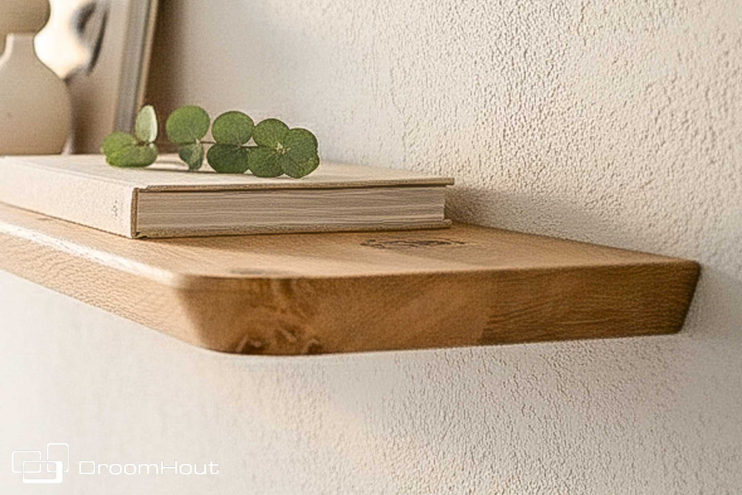 Wooden wall shelf (facet edge, round corner)