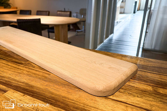 Houten wandplank  (ronde rand, ronde hoek)