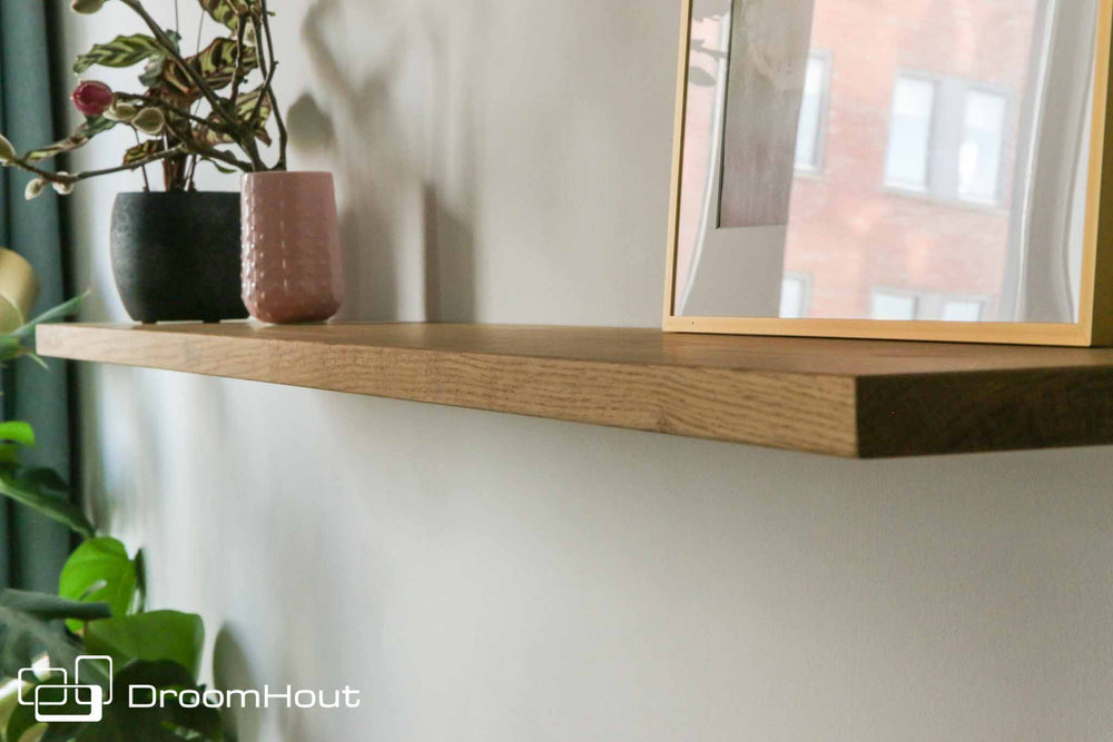 Wandregal aus Holz (gerade Kante, rechter Winkel)